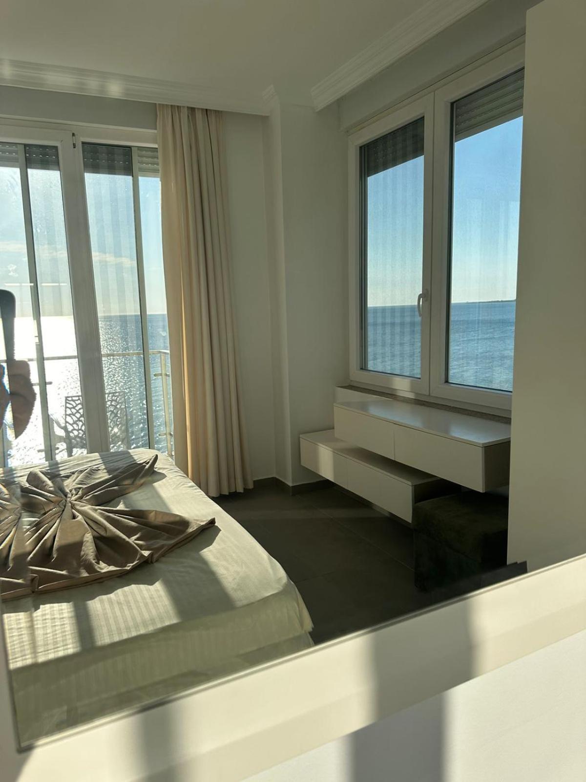 Deluxe Apartments With Balcony Shengjin Exterior photo